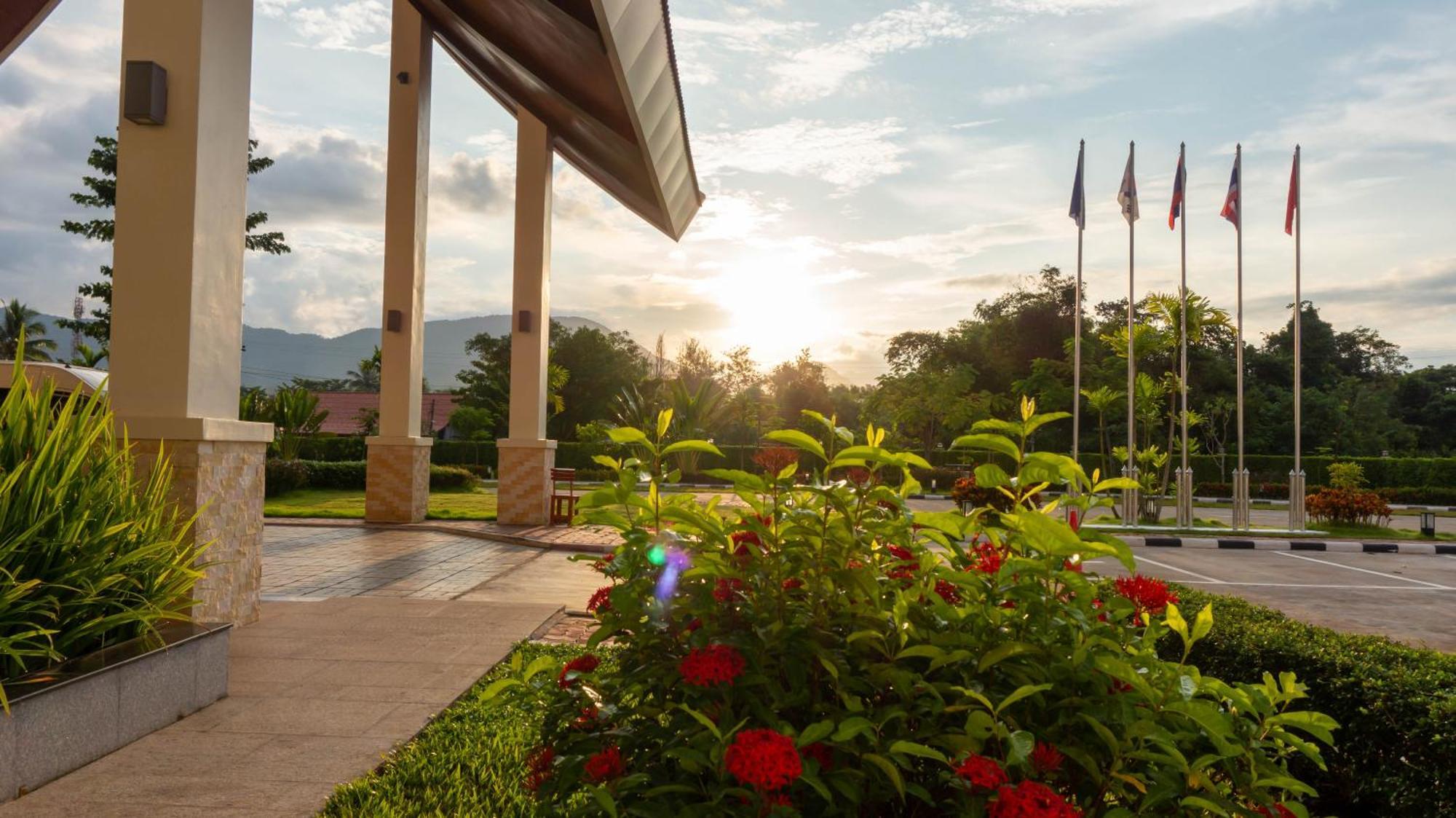 Tmark Resort Vangvieng Vang Vieng Zewnętrze zdjęcie